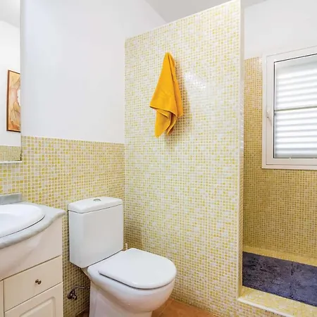 Puerto Del Carmen Sleeps 10 Air Con Wifi Вилла Пуэрто дель Кармен